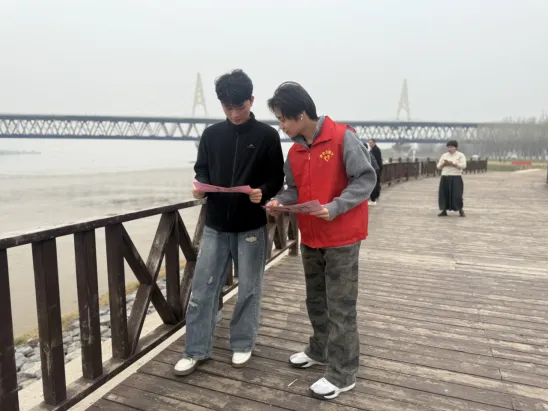 图示, 示意图

中度可信度描述已自动生成:ver1