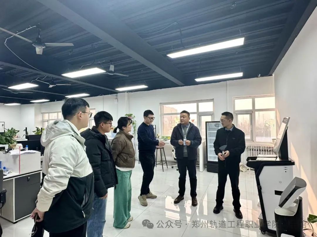 https://mmbiz.qpic.cn/mmbiz_jpg/WVKBOdT5xsL2dJ12DbhrkCEG0wCVq0A5yhiaLicchsr2rFCL7Xz4biaxToyR4ERUCA2rzvV28DVxCByKm1y2u4ZQA/640?wx_fmt=jpeg&from=appmsg